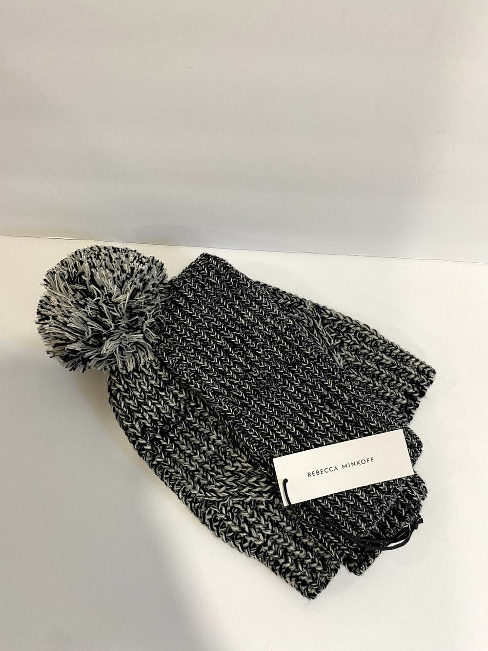 Rebecca Minkoff Black/White Womens Beanie/Arm Warmer Set One Size Fits Most